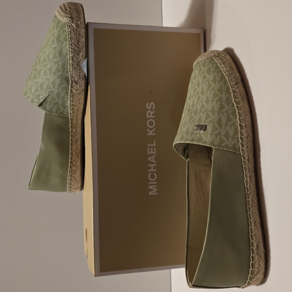Michael Kors Green Espadrilles Sz 9.5
